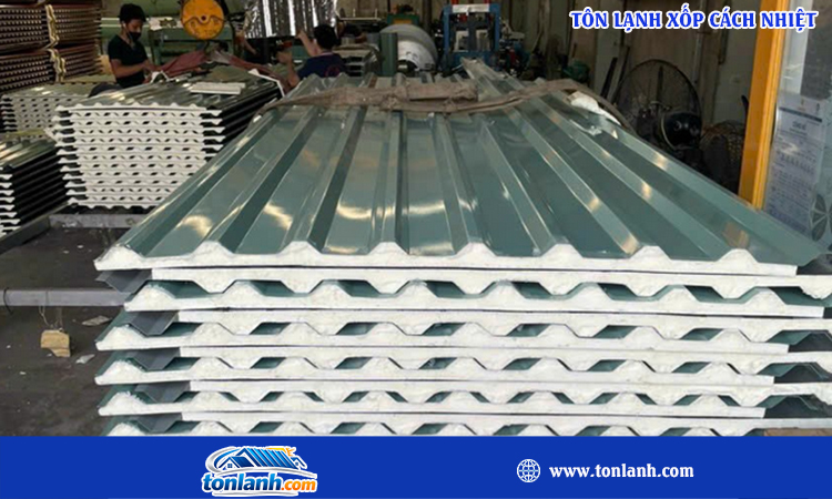 Tôn lạnh xốp giá bao nhiêu?